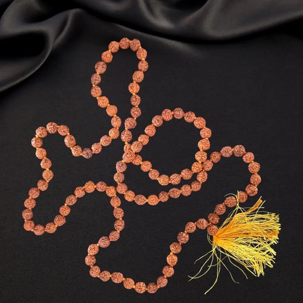 Japamala de Rudraksha Natural 108 Contas – Proteção, Meditação e Conexão Espiritual