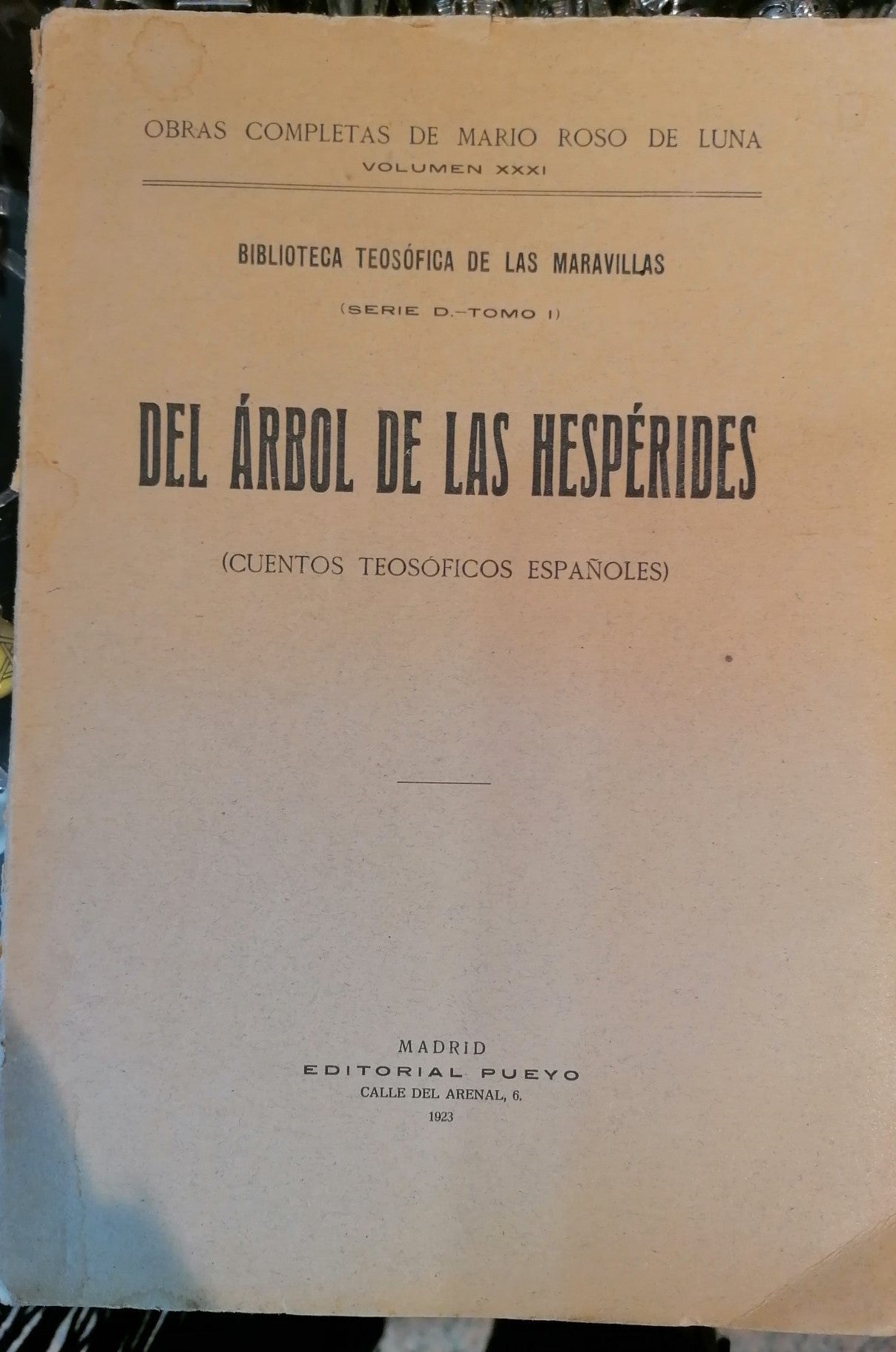 Capa do livro antigo A Árvore das Hespérides de Mário Roso de Luna, edição original de 1923 em espanhol.
