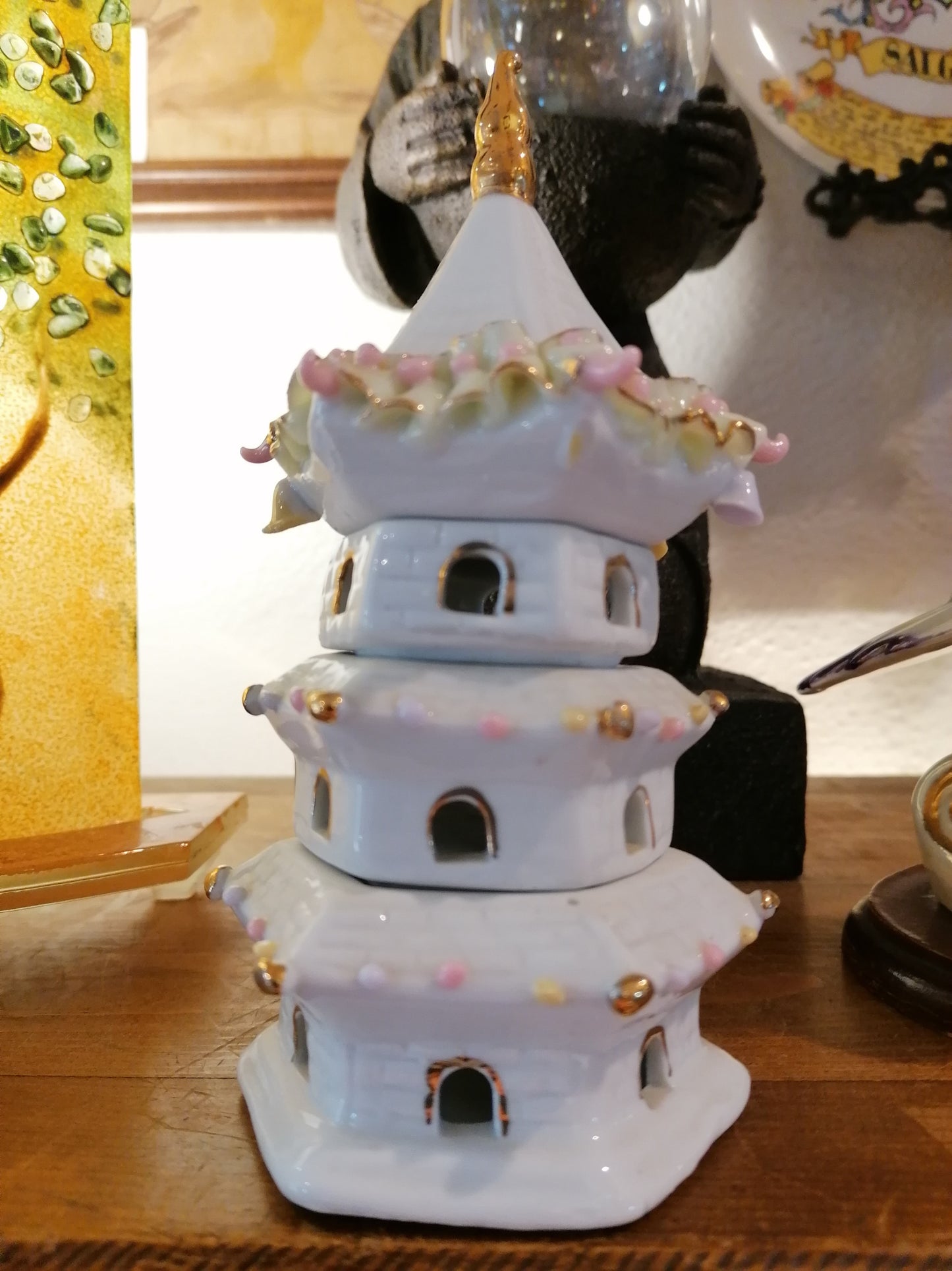 Pagode Feng Shui em Porcelana Branca - Estrutura Modular
