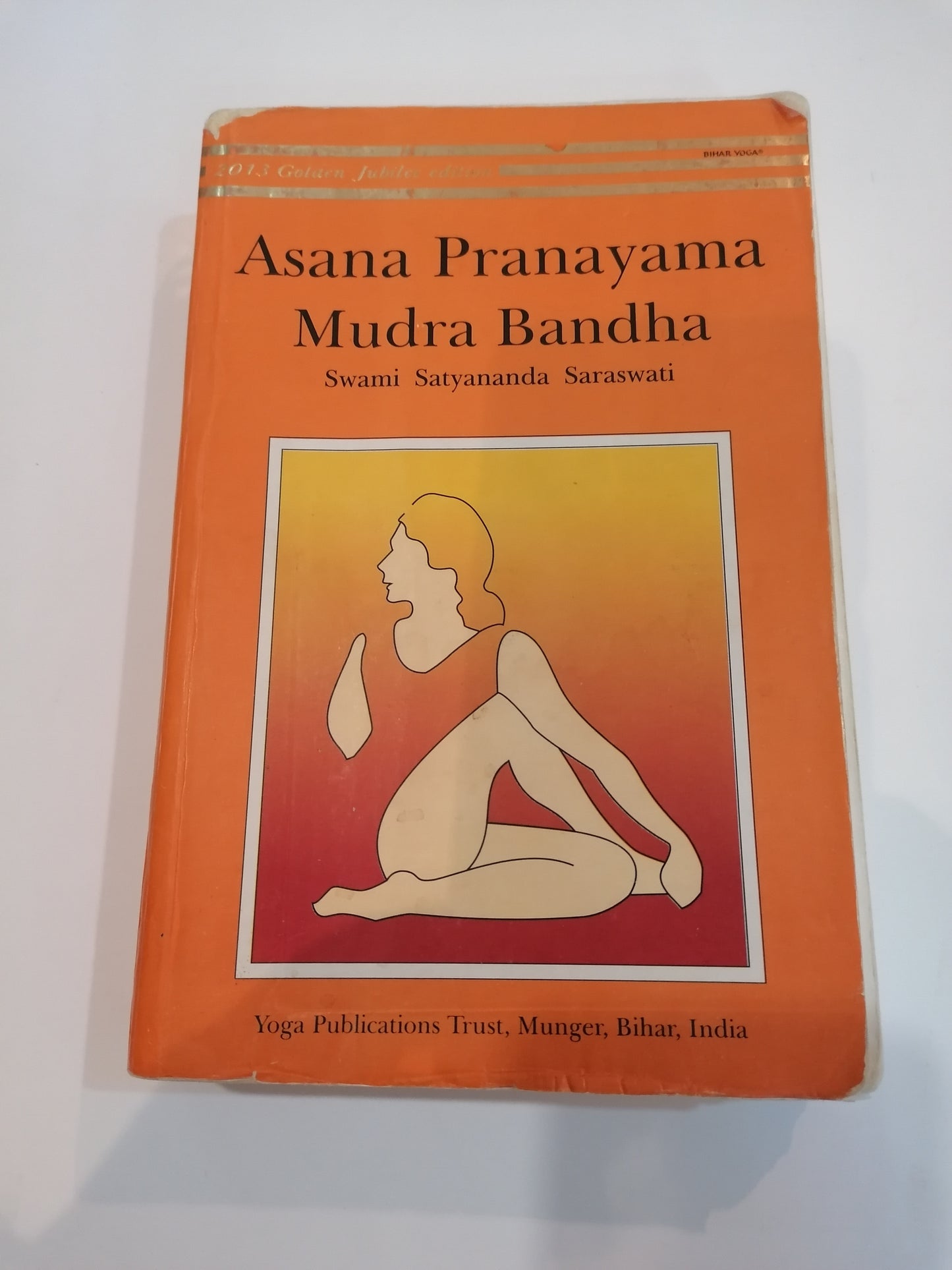 Asana Pranayama Mudra Bandha - Terapias Holísticas