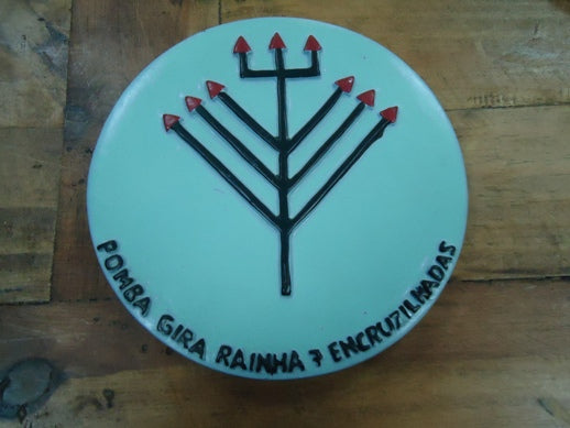 C - Placa Pomba Gira Rainha 7 Encruzilhadas