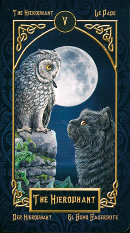 Familiars Tarot