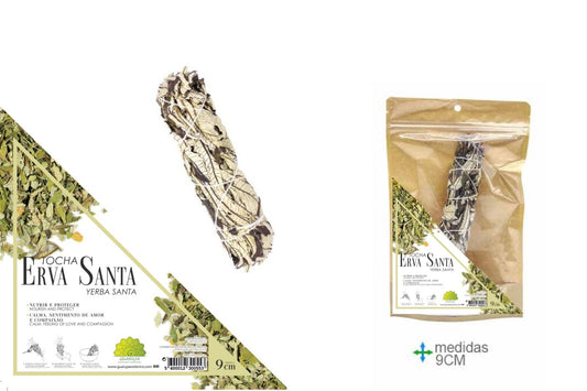 Tocha de Erva Santa amarrada para defumacao natural em prato ritualistico libertando fumaca sagrada