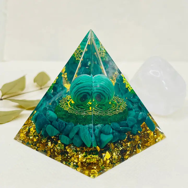 Piramide Orgone Malaquita