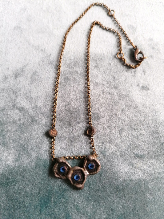 Colar de Metal c/pedras azuis