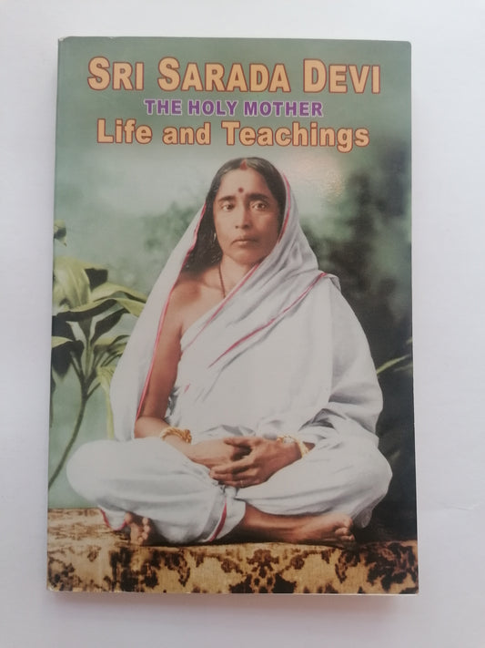 Capa do livro Sri Sarada Devi (The Holy Mother) sobre a sua vida e ensinamentos espirituais na loja A Oficina Esotérica.