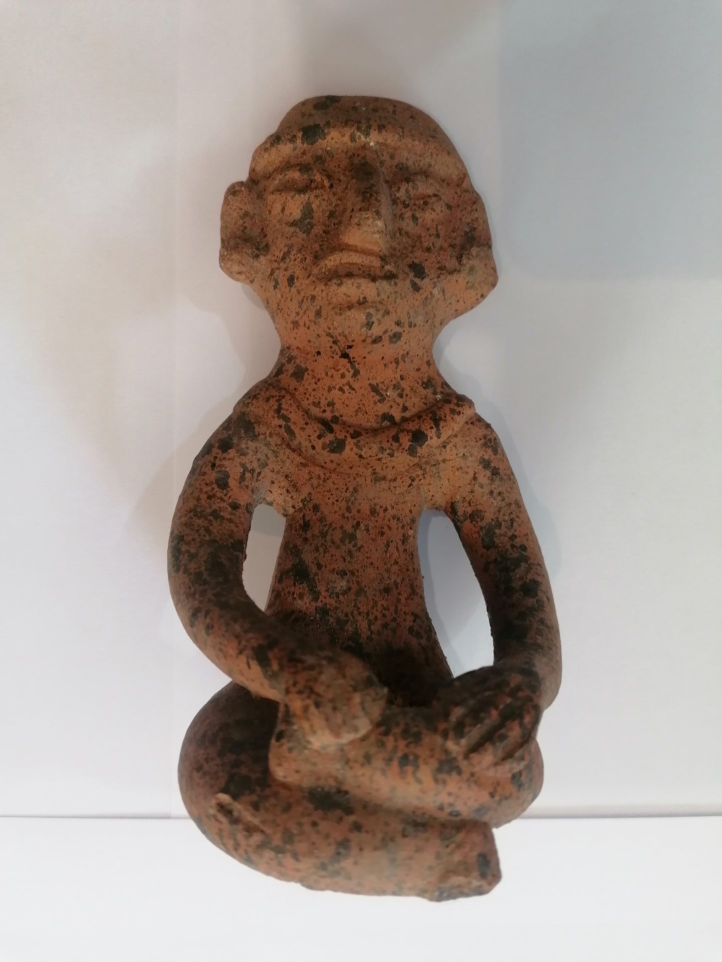 Trio de Estatuetas Olmecas em Barro Rústico - Arte Pré Columbiana - 13cms