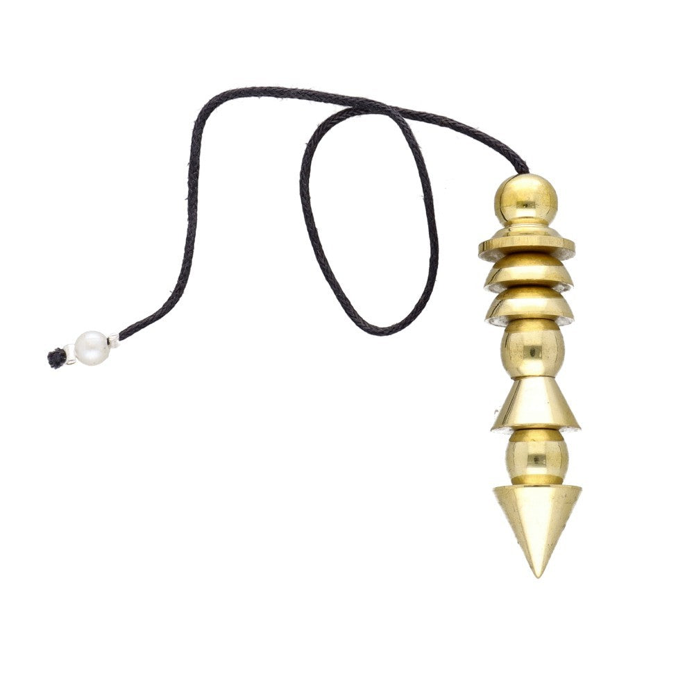 Pendulo Osiris emissor de alta radiestesia egipcia em fundo branco