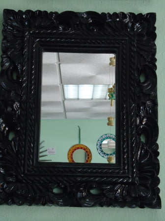 Espelho Moderno com Moldura Preta - 50x40cm