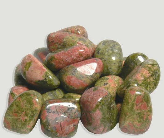 Pedra rolada de Unakita natural com padrões verdes e rosa salmão – Cristal de visão