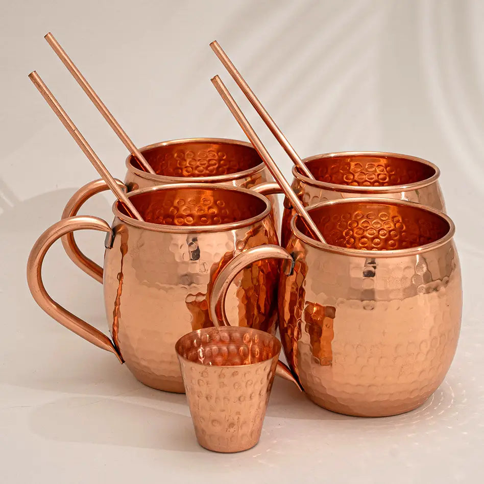 Conjunto Moscow Mule de cobre puro martelado com 9 peças