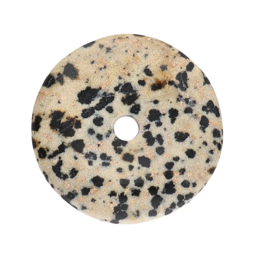 Pedra Pi Donut em Jaspe Dálmata natural com padrão de pintas pretas — Amuleto circular para equilíbrio e proteção energética.