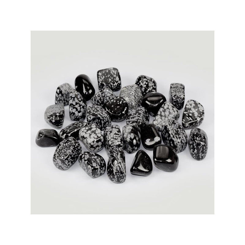 Pedra Obsidiana Nevada rolada preta com manchas brancas em forma de flocos de neve - Cristal para proteção e equilíbrio de chakras.